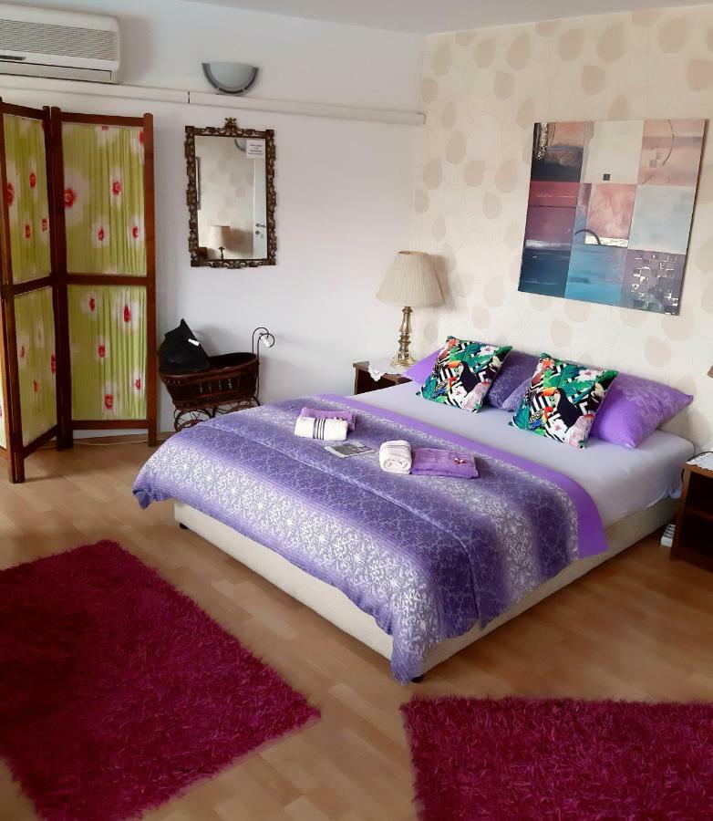 Hostel Pansion Lion Sarajevo Buitenkant foto